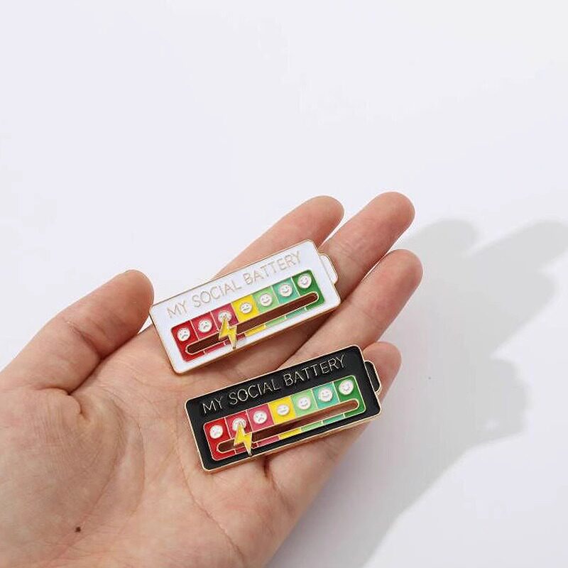 格莉安社交电量胸针